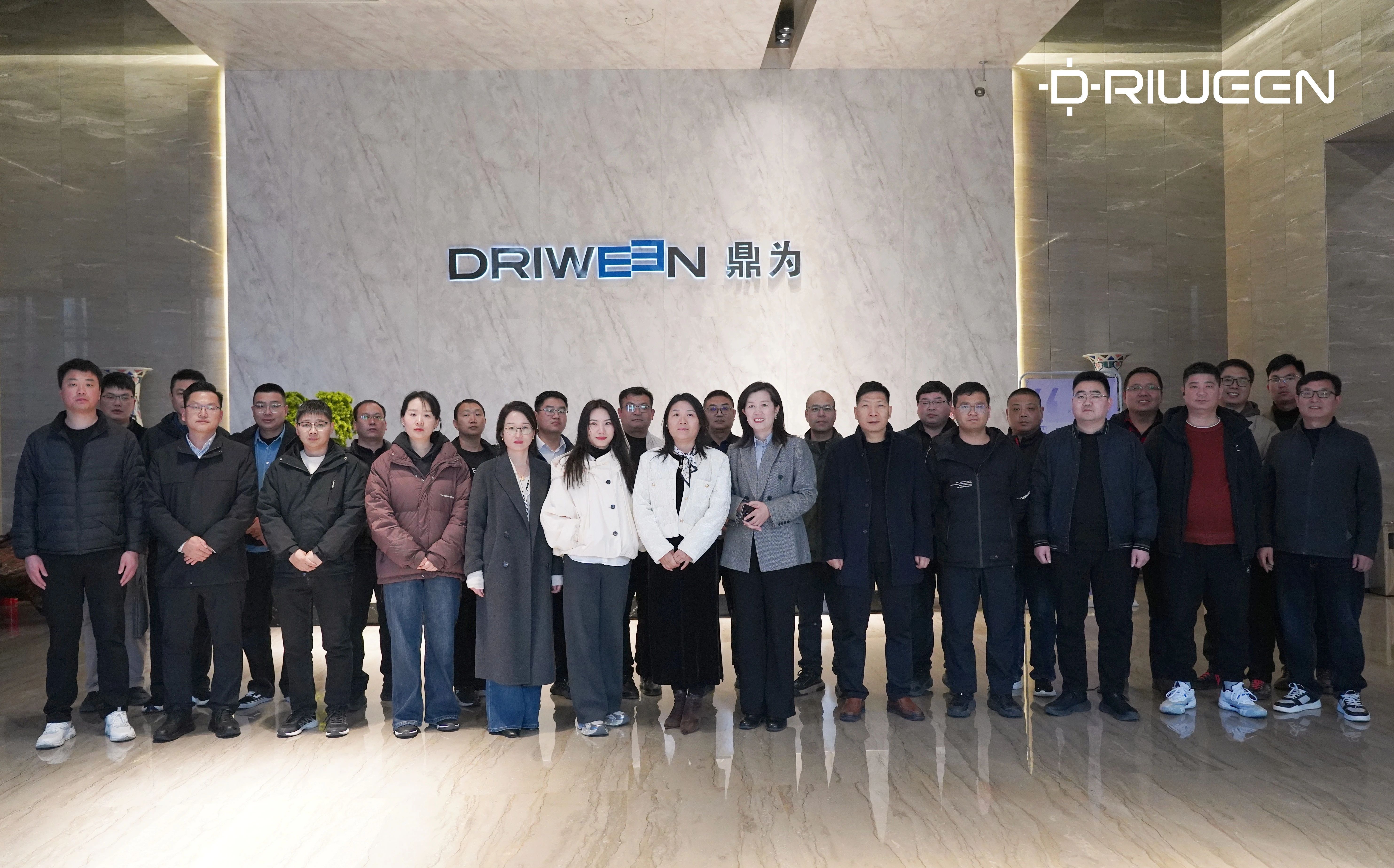 让绿色能源走进每一条物流线 — 【鼎为科技】以初心赋能产业新征程